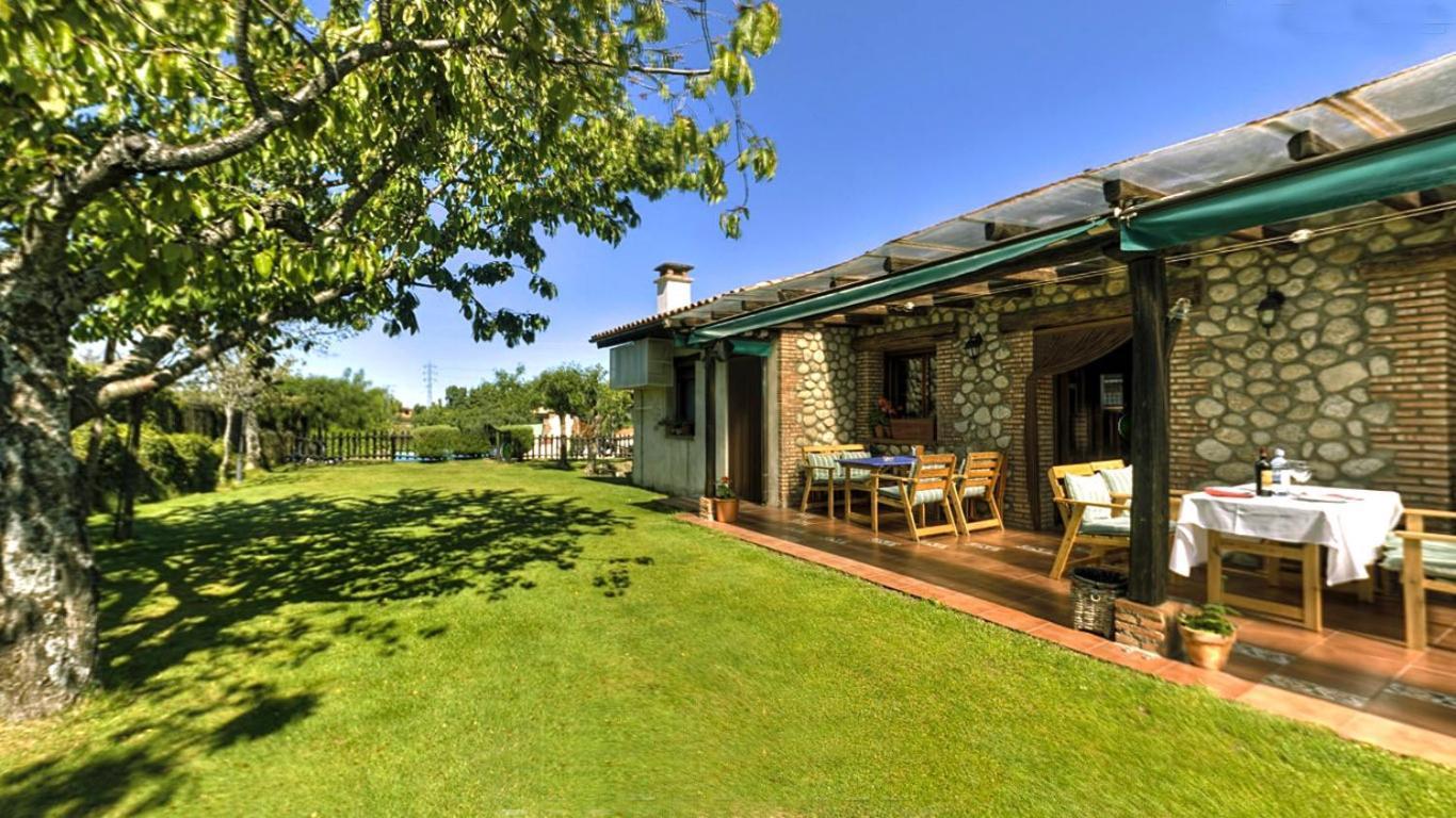 El Canchal De La Gallina - Parking Gratis - Jacuzzi En Privado - Cafeteria - Desayunos - Piscina De Agua Caliente A Partir Del 12 De Abril 2025 Хервас Экстерьер фото