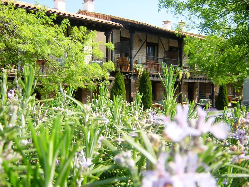 El Canchal De La Gallina - Parking Gratis - Jacuzzi En Privado - Cafeteria - Desayunos - Piscina De Agua Caliente A Partir Del 12 De Abril 2025 Хервас Экстерьер фото