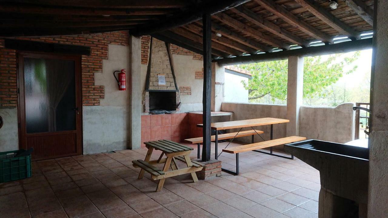 El Canchal De La Gallina - Parking Gratis - Jacuzzi En Privado - Cafeteria - Desayunos - Piscina De Agua Caliente A Partir Del 12 De Abril 2025 Хервас Экстерьер фото